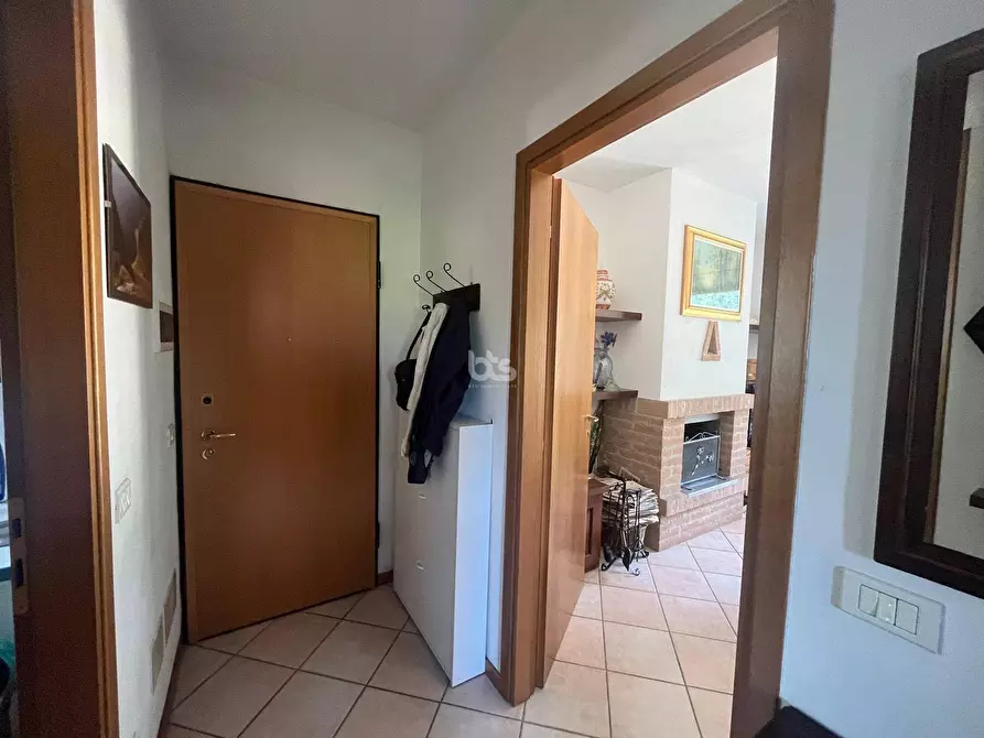 Immagine 14 di Appartamento in vendita  in via donizetti 89 a Adrara San Martino