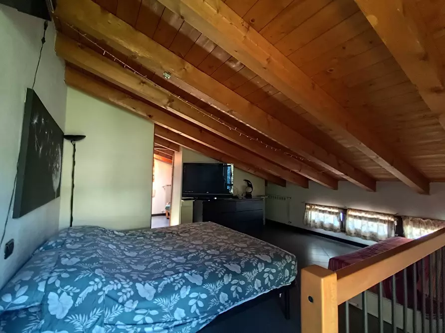 Immagine 16 di Appartamento in affitto  in via luigi motta a Sale Marasino