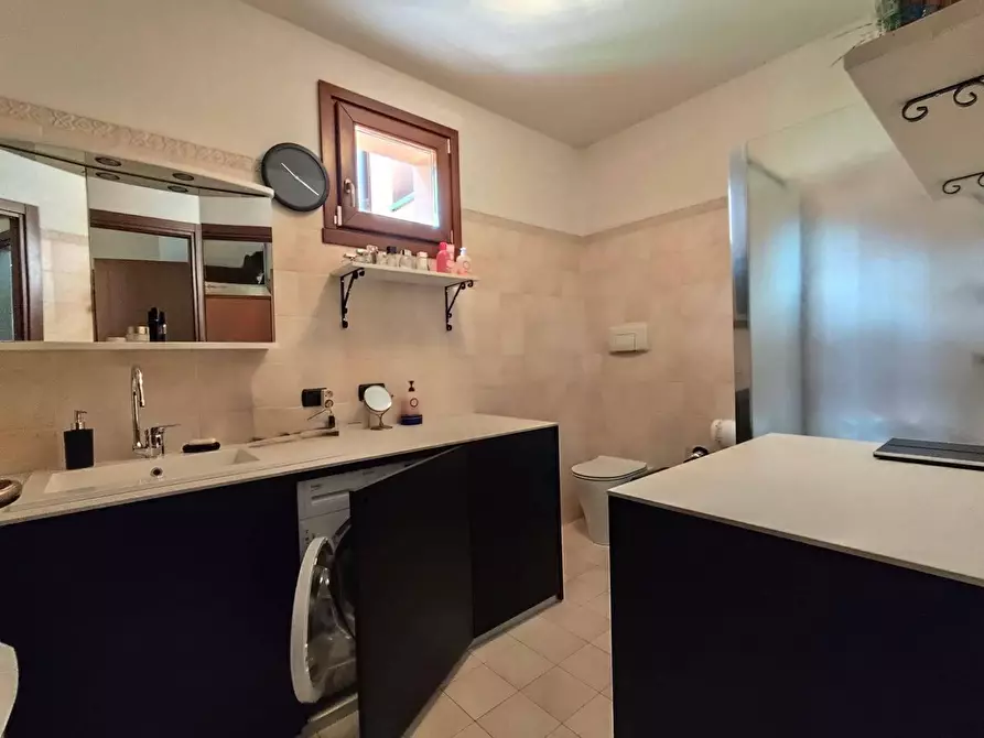 Immagine 11 di Appartamento in affitto  in via per rovato a Iseo