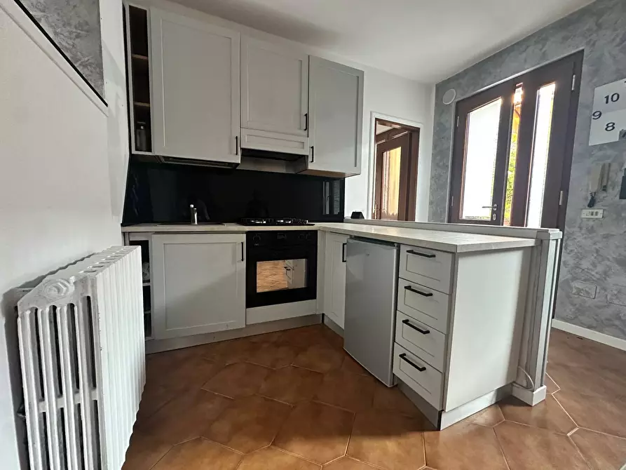 Immagine 5 di Appartamento in vendita  in Via Triste 10 a Provaglio D'iseo