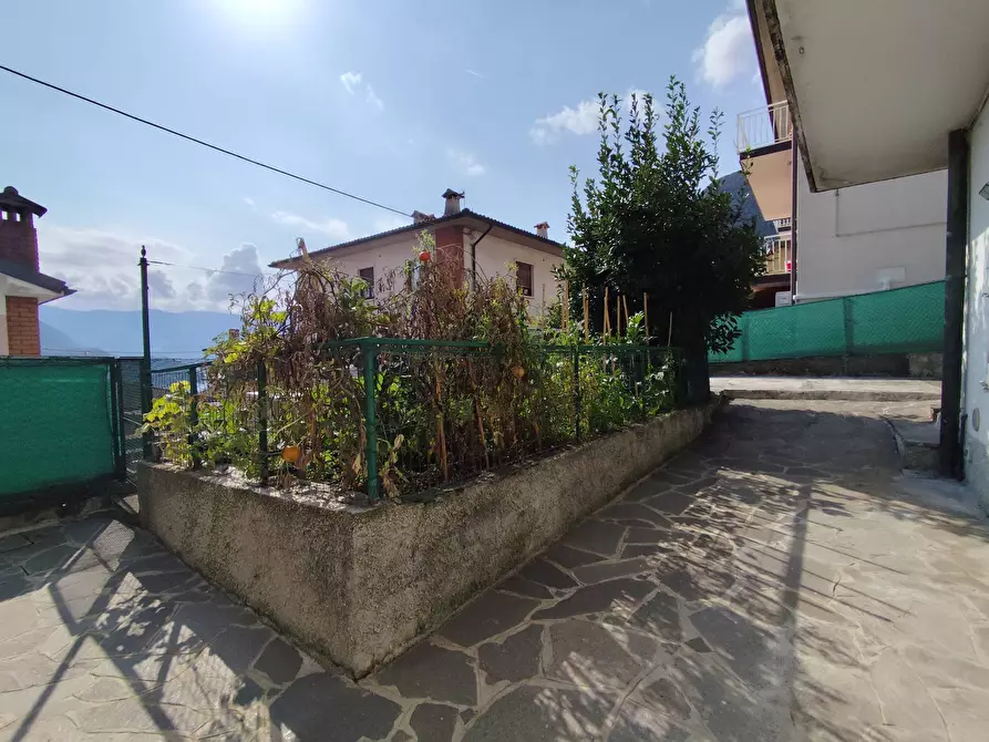 Immagine 11 di Appartamento in affitto  in VIA RIVOLTA a Tavernola Bergamasca
