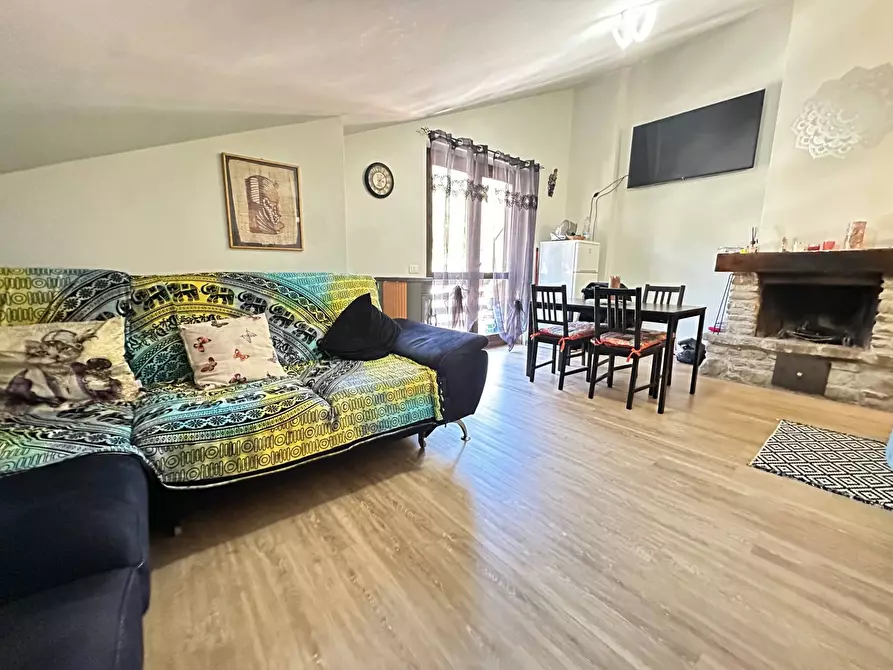 Immagine 3 di Appartamento in vendita  in Via Camillo Golgi 83 a Corteno Golgi