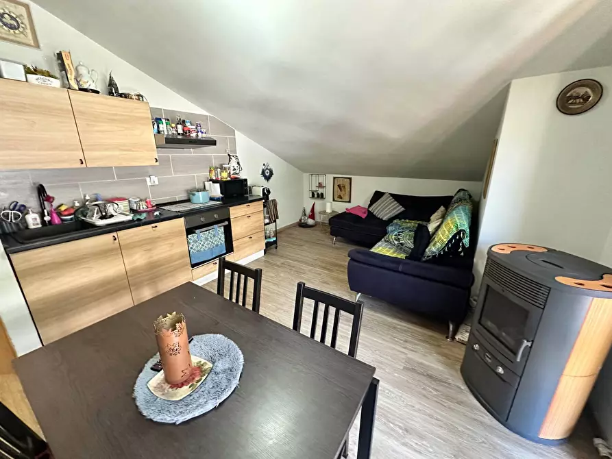 Immagine 1 di Appartamento in vendita  in Via Camillo Golgi 83 a Corteno Golgi