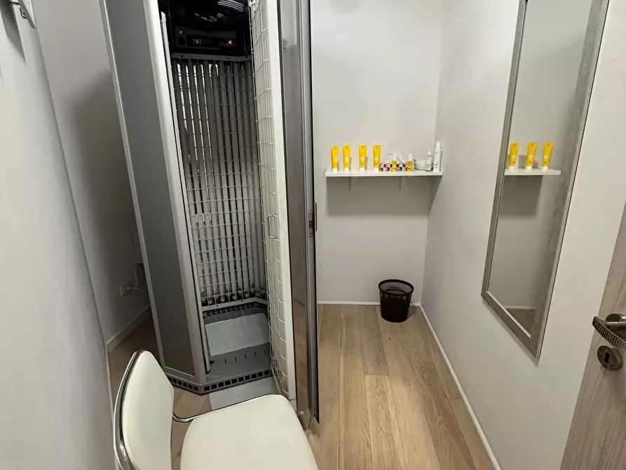 Immagine 7 di Attività commerciale in vendita  in Via Principe Umberto 15 a Adro