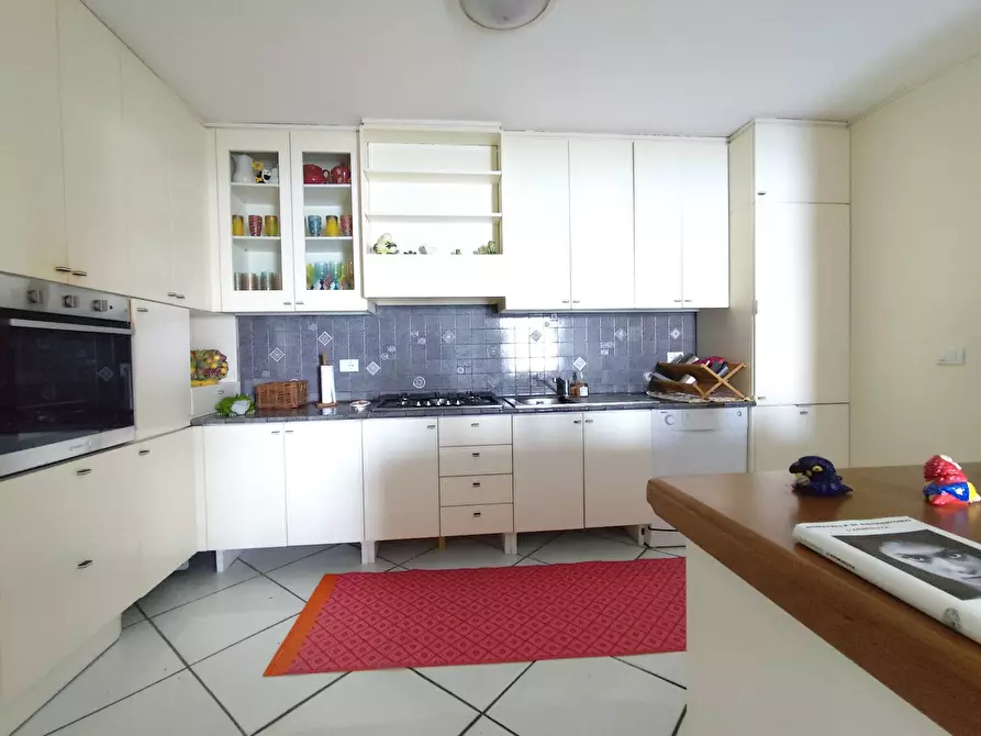 Immagine 10 di Villetta a schiera in affitto  in VILLAGGIO INDUSTRIALE a Iseo