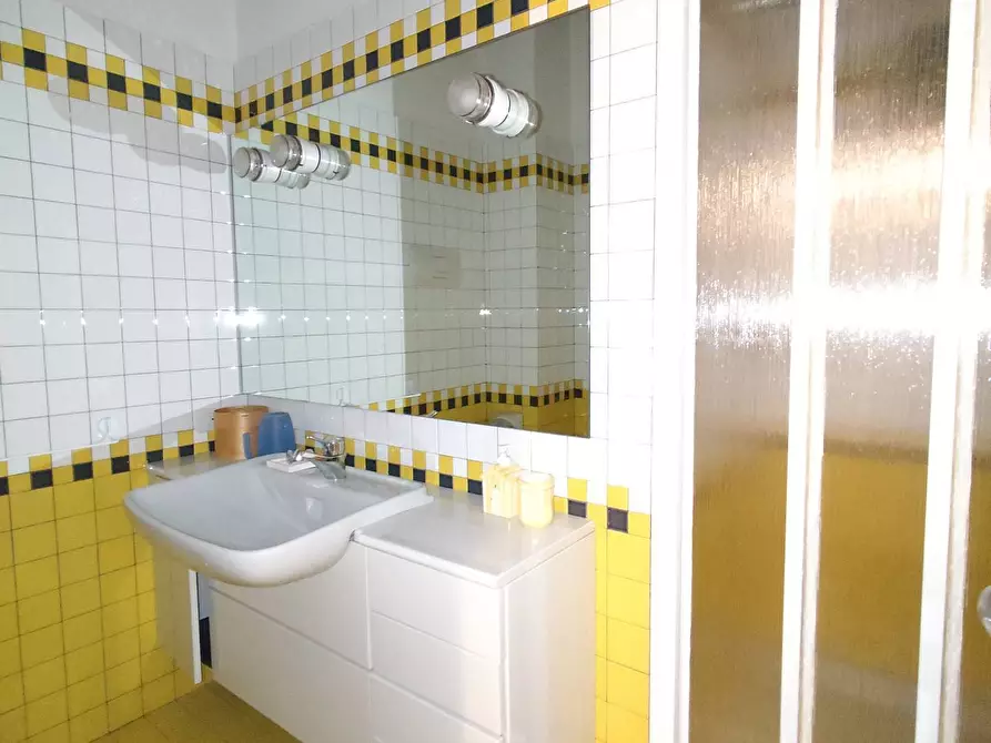 Immagine 25 di Villetta a schiera in affitto  in VILLAGGIO INDUSTRIALE a Iseo