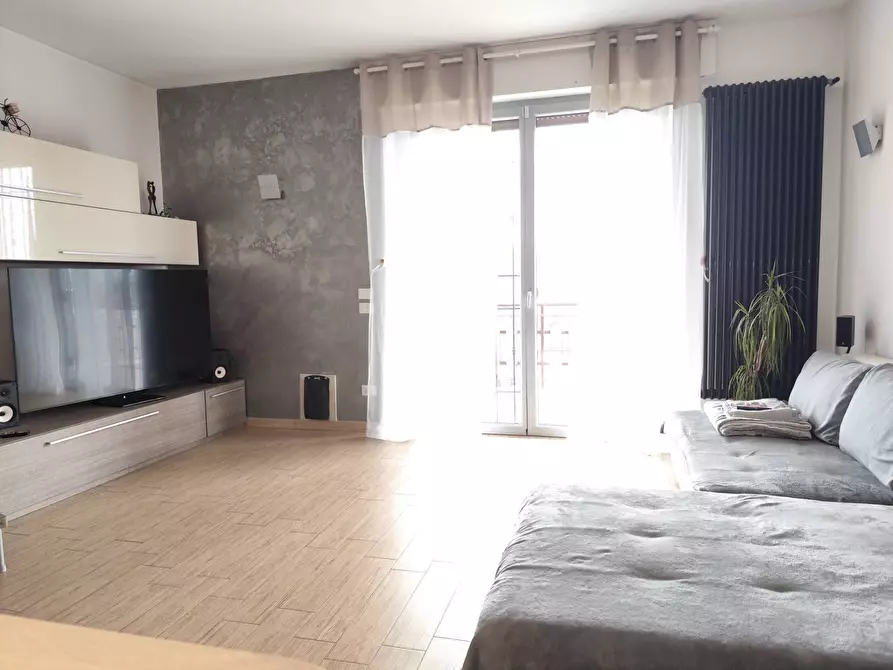 Immagine 2 di Appartamento in affitto  in via faletto a Sarnico