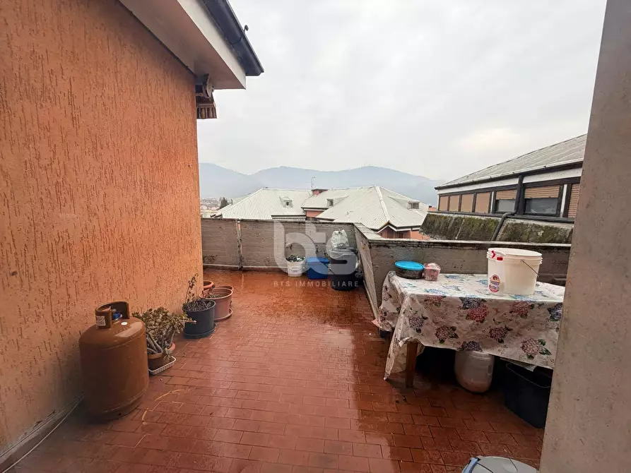 Immagine 2 di Appartamento in vendita  in via trieste 37 a Chiuduno