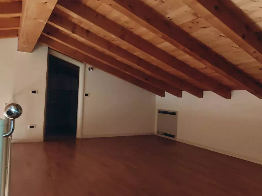 Immagine 9 di Attico in vendita  in Corso Bonomelli Silvio 5 a Rovato