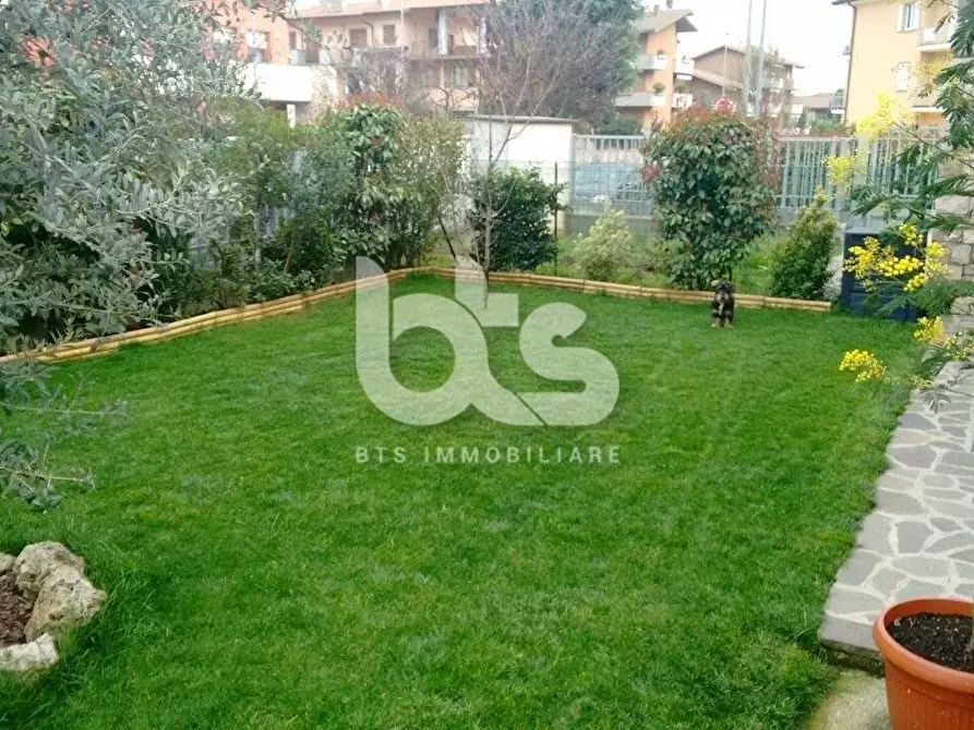 Immagine 5 di Appartamento in vendita  in Via Oriana Fallaci 4 a Adrara San Martino