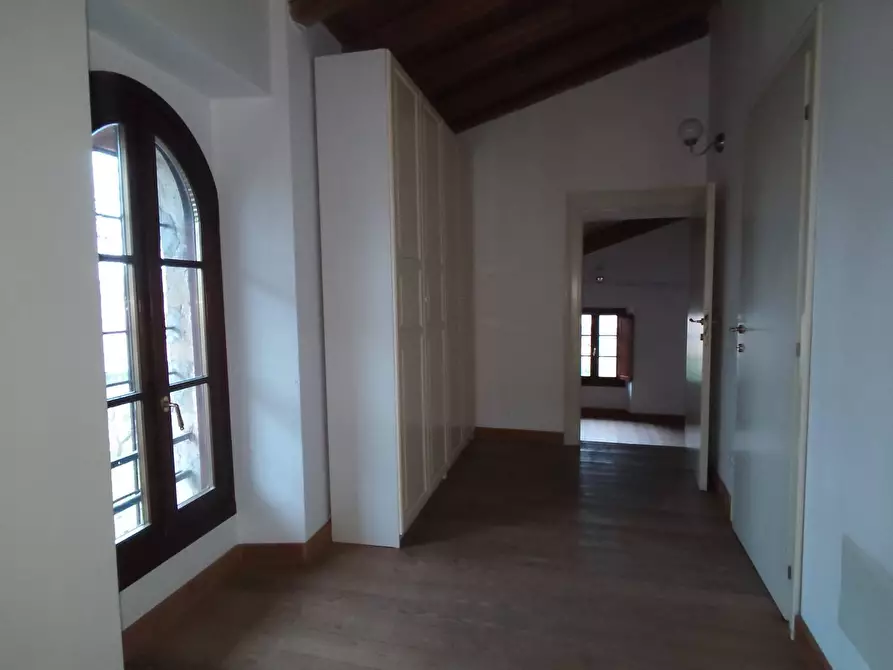 Immagine 41 di Appartamento in affitto  in via GRUMI a Corte Franca