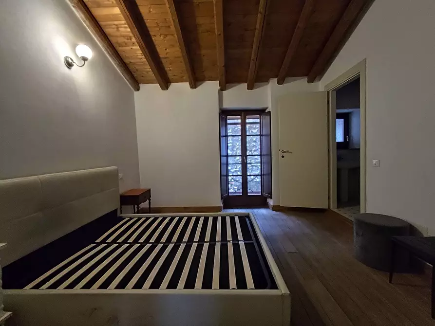 Immagine 42 di Appartamento in affitto  in via GRUMI a Corte Franca