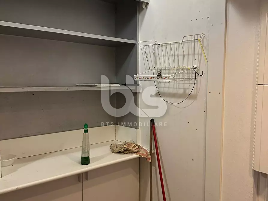 Immagine 6 di Locale commerciale in vendita  in Via Provinciale valle 23N a Adrara San Martino