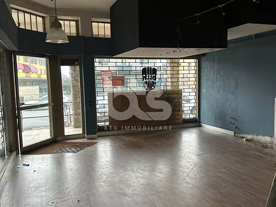 Immagine 1 di Locale commerciale in vendita  in Via Provinciale valle 23N a Adrara San Martino