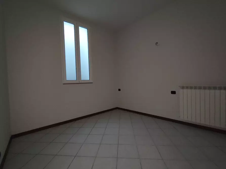 Immagine 8 di Appartamento in affitto  in via soldini 9 a Adrara San Martino