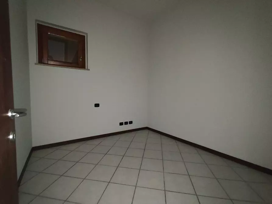 Immagine 6 di Appartamento in affitto  in via soldini 9 a Adrara San Martino