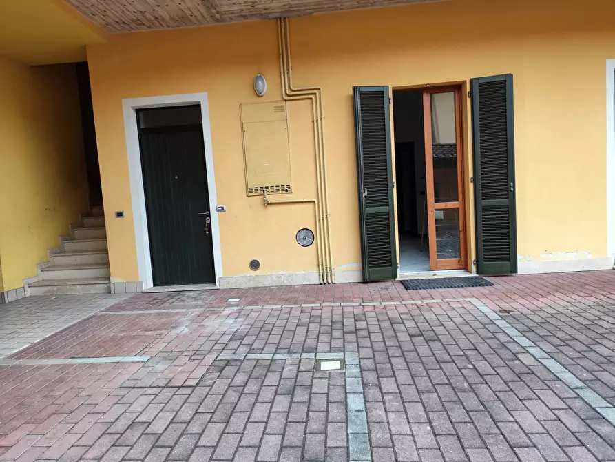 Immagine 2 di Appartamento in affitto  in via soldini 9 a Adrara San Martino