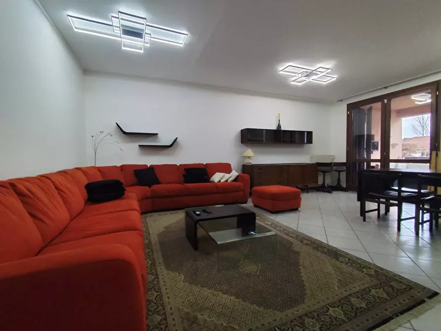 Immagine 2 di Appartamento in affitto  in via per rovato a Iseo