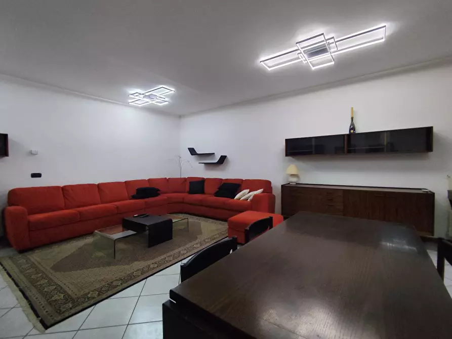 Immagine 3 di Appartamento in affitto  in via per rovato a Iseo