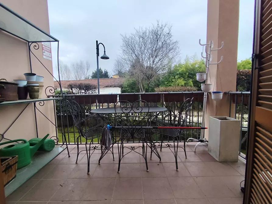 Immagine 16 di Appartamento in affitto  in via per rovato a Iseo