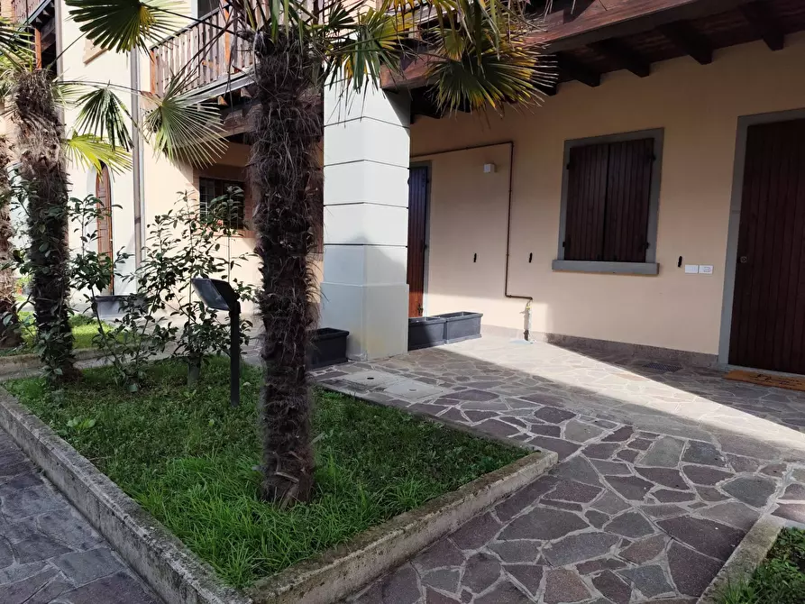 Immagine 17 di Appartamento in affitto  in VIA PELABROCCO 39 a Castelli Calepio