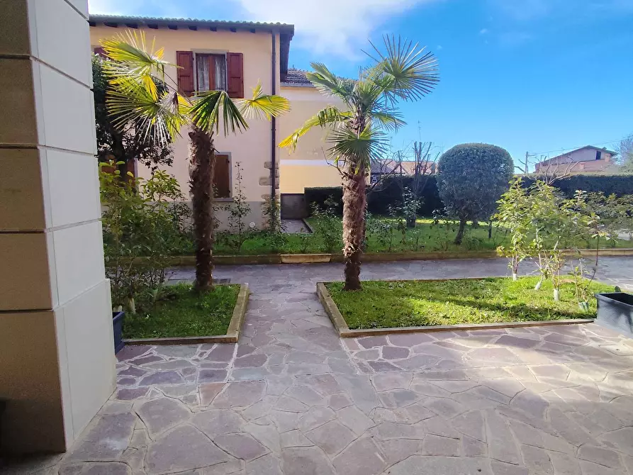 Immagine 2 di Appartamento in affitto  in VIA PELABROCCO 39 a Castelli Calepio