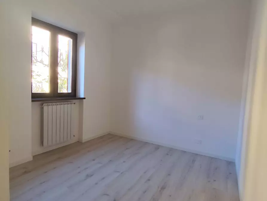 Immagine 10 di Appartamento in affitto  in via pelabrocco 39 a Castelli Calepio