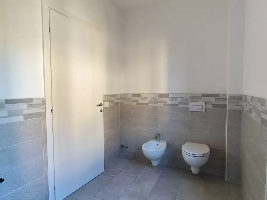 Immagine 16 di Appartamento in affitto  in via pelabrocco 39 a Castelli Calepio