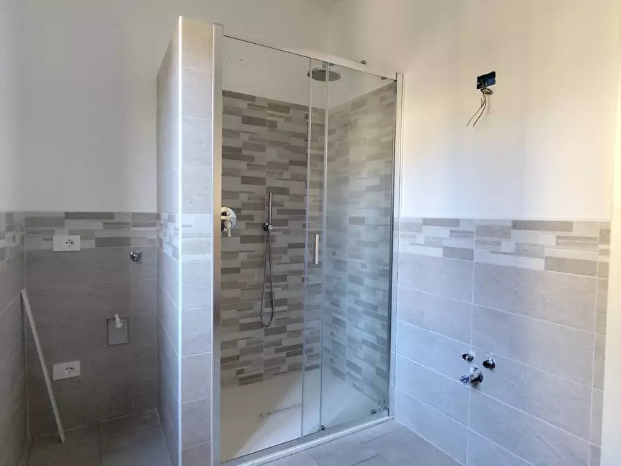 Immagine 17 di Appartamento in affitto  in via pelabrocco 39 a Castelli Calepio