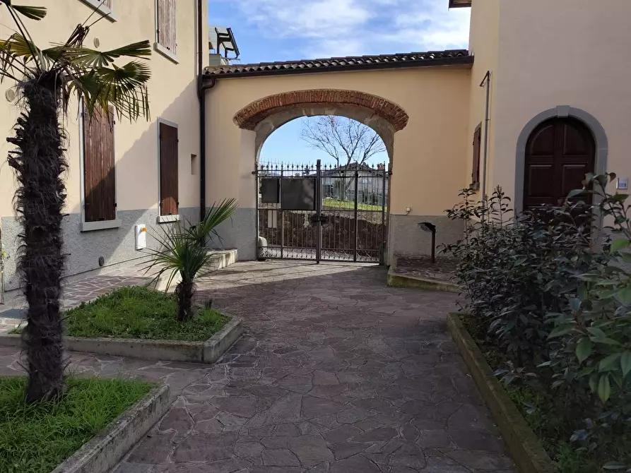 Immagine 21 di Appartamento in affitto  in VIA PELABROCCO 39 a Castelli Calepio