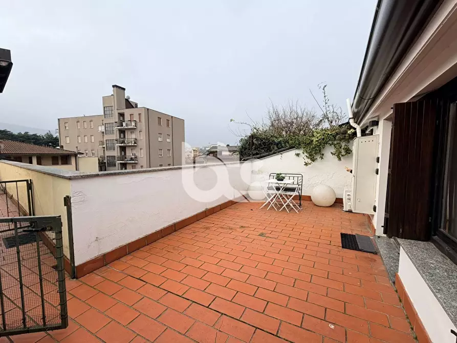 Immagine 3 di Appartamento in vendita  in via vittorio veneto a Adrara San Martino