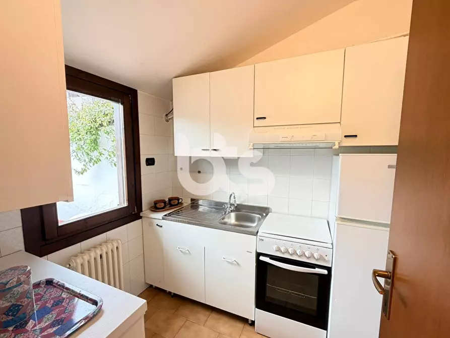 Immagine 7 di Appartamento in vendita  in via vittorio veneto a Adrara San Martino