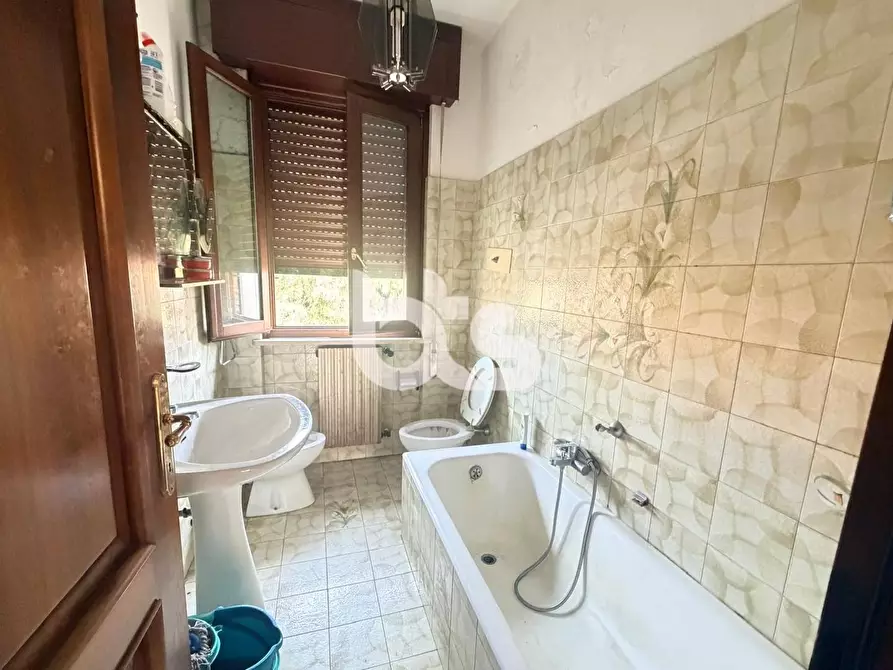 Immagine 8 di Appartamento in vendita  in via roma a Adrara San Martino