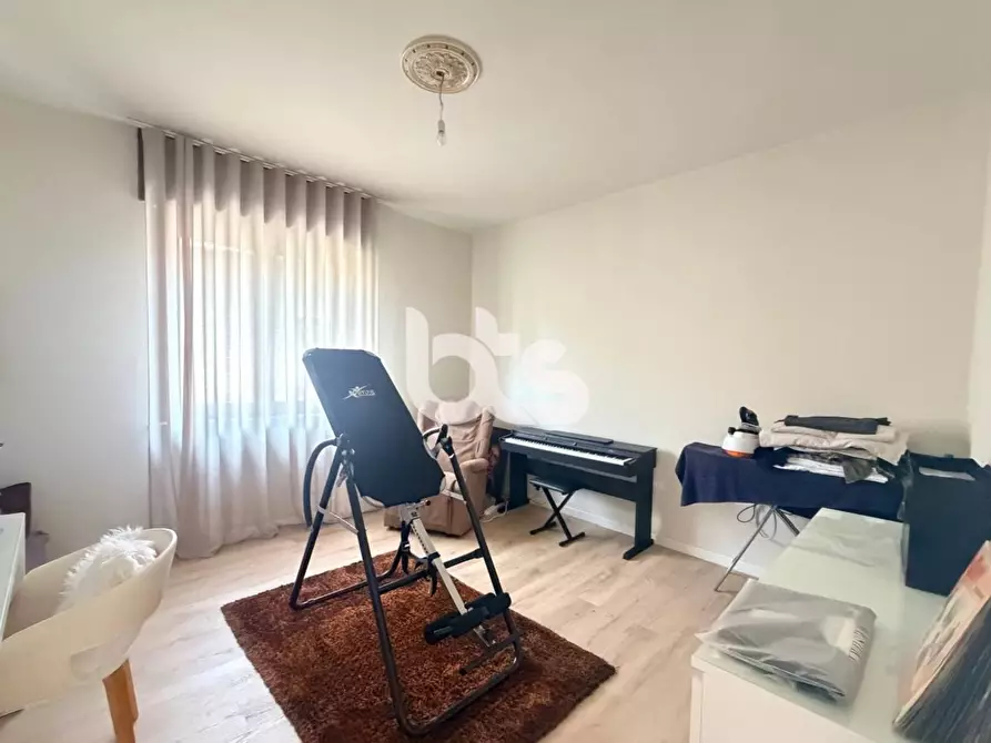 Immagine 8 di Appartamento in vendita  in via roma a Adrara San Martino