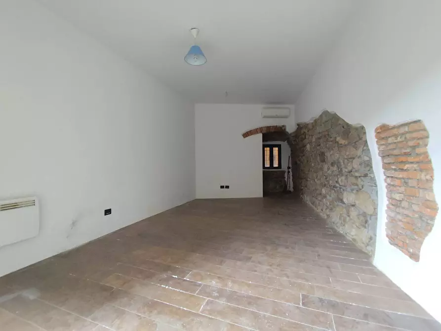 Immagine 1 di Ufficio in affitto  in VIA BUELLI a Sarnico