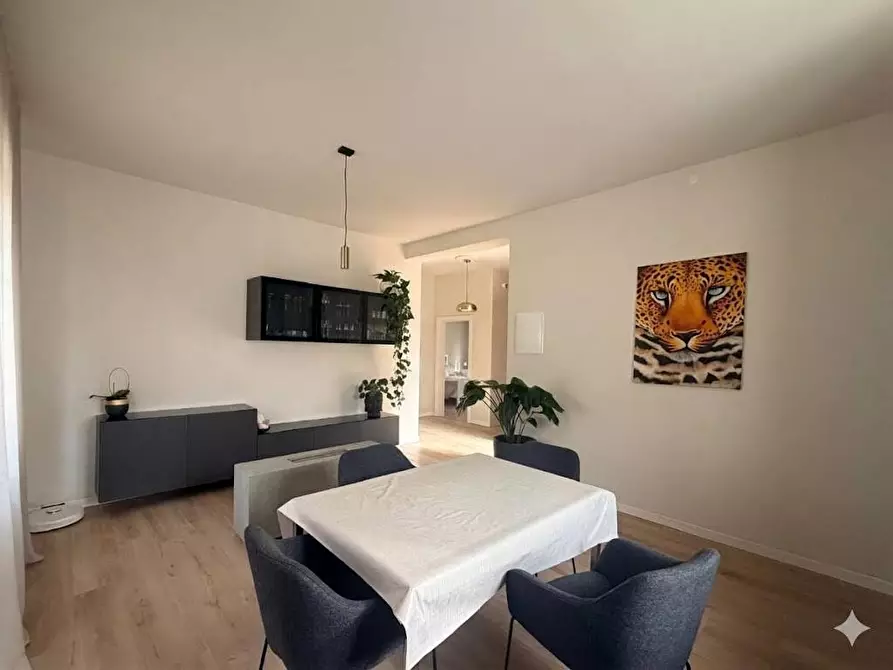 Immagine 2 di Appartamento in vendita  in via roma a Adrara San Martino