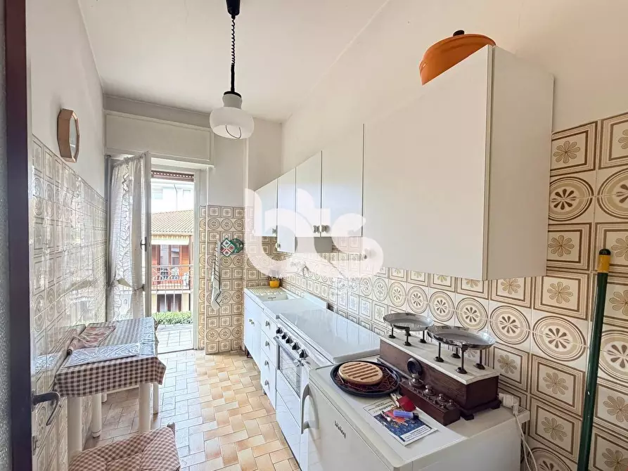 Immagine 4 di Appartamento in vendita  in lungolago garibaldi a Adrara San Martino