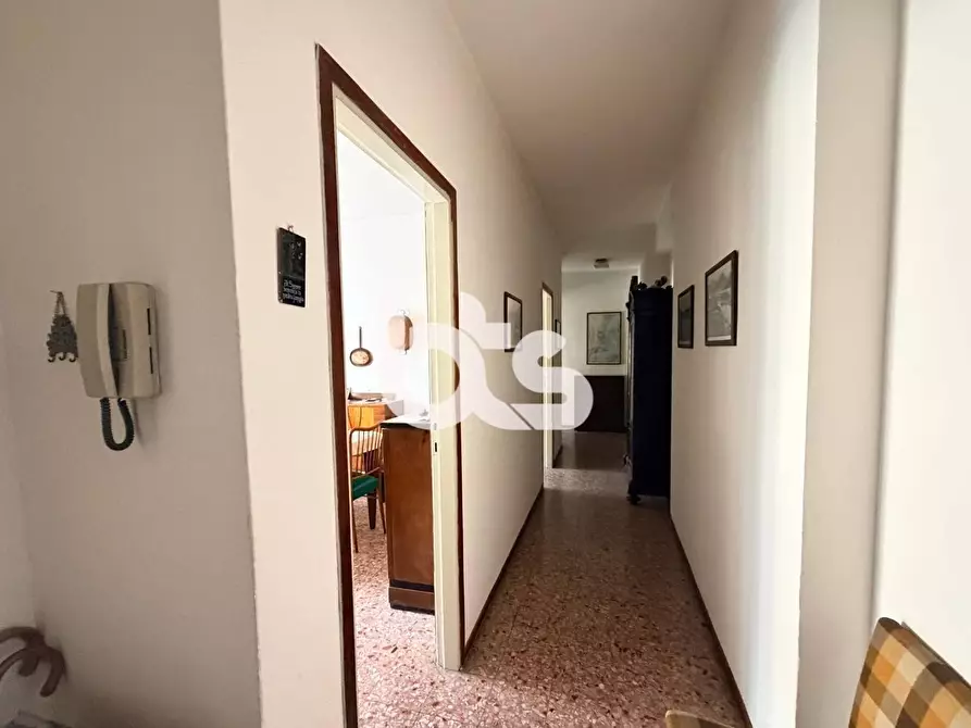 Immagine 6 di Appartamento in vendita  in lungolago garibaldi a Adrara San Martino