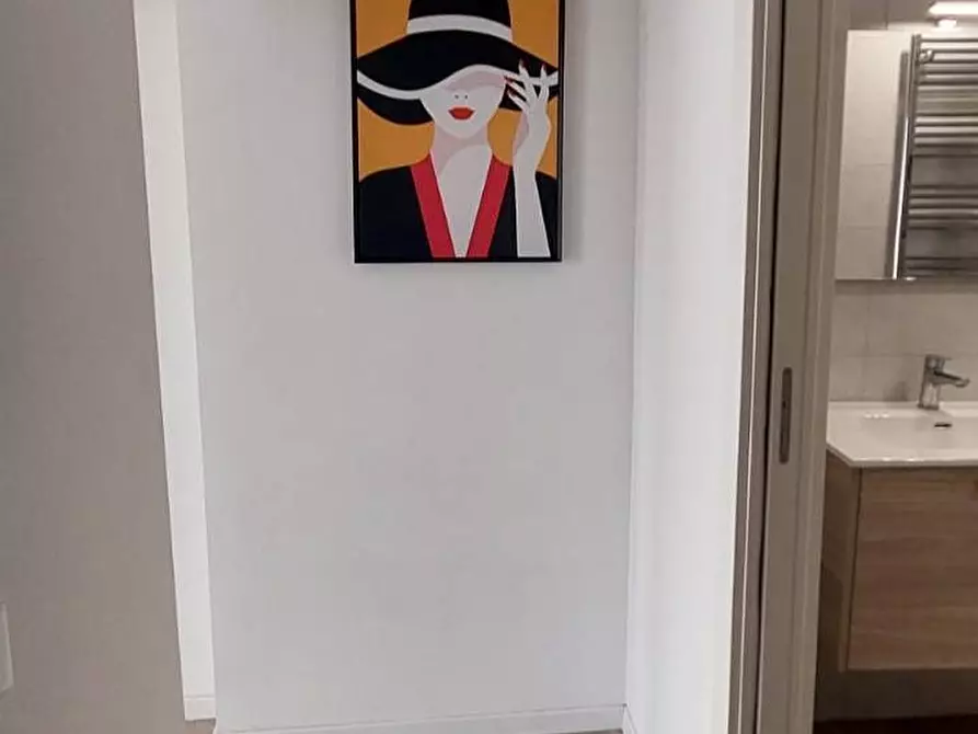 Immagine 8 di Appartamento in affitto  in VIA PIAZZE a Marone