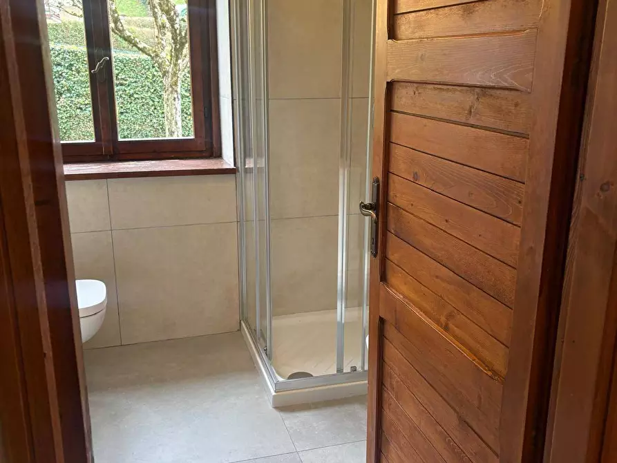 Immagine 10 di Appartamento in affitto  in via san salvatore 15 a Zogno