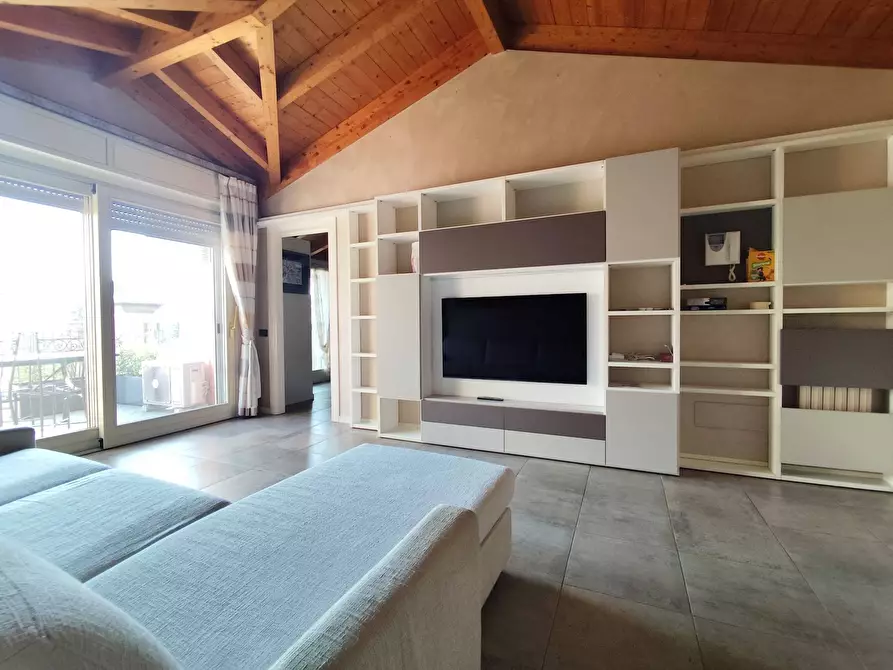 Immagine 1 di Appartamento in affitto  in VIA VITTORIO VENETO a Sarnico