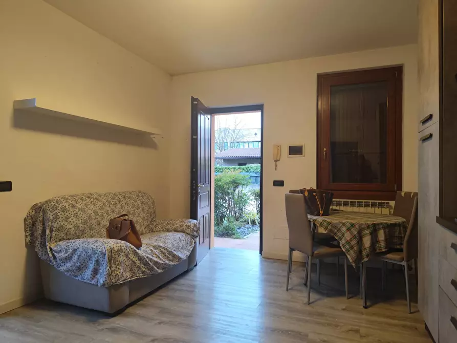 Immagine 5 di Appartamento in vendita  in Via Gabriele Camozzi a Credaro