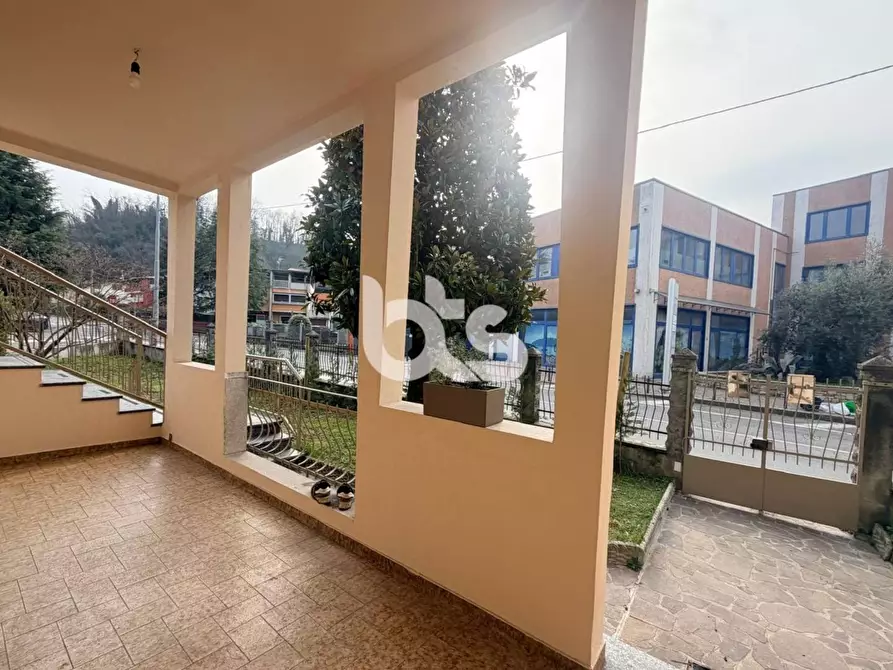 Immagine 2 di Appartamento in vendita  in via roma a Adrara San Martino