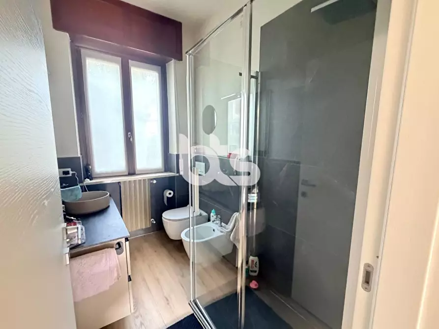 Immagine 8 di Appartamento in vendita  in via roma a Adrara San Martino