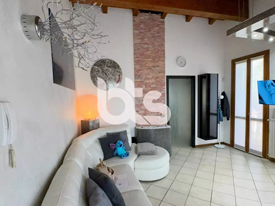 Immagine 2 di Attico in vendita  in via santa maria 11 a Sarnico