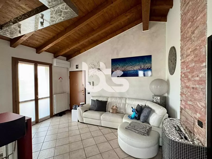 Immagine 1 di Attico in vendita  in via santa maria 11 a Sarnico