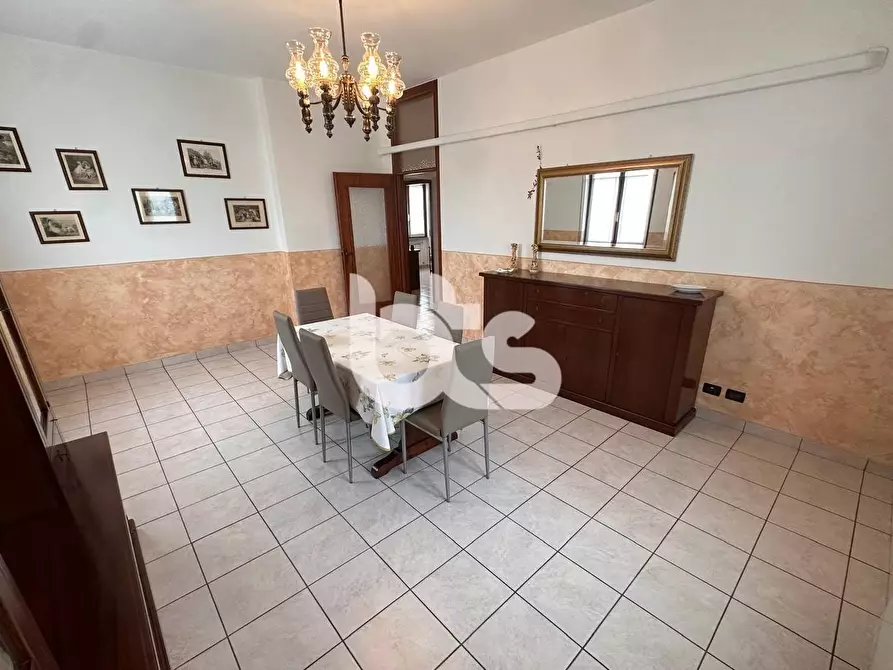 Immagine 6 di Appartamento in vendita  in Via Aldo Moro 11 a Castelcovati