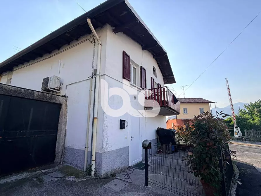 Immagine 18 di Appartamento in vendita  in Via Roma 2 a Iseo