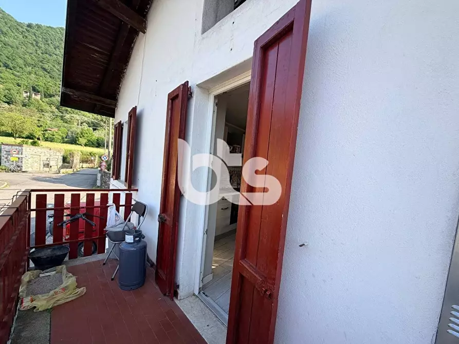 Immagine 4 di Appartamento in vendita  in Via Roma 2 a Iseo