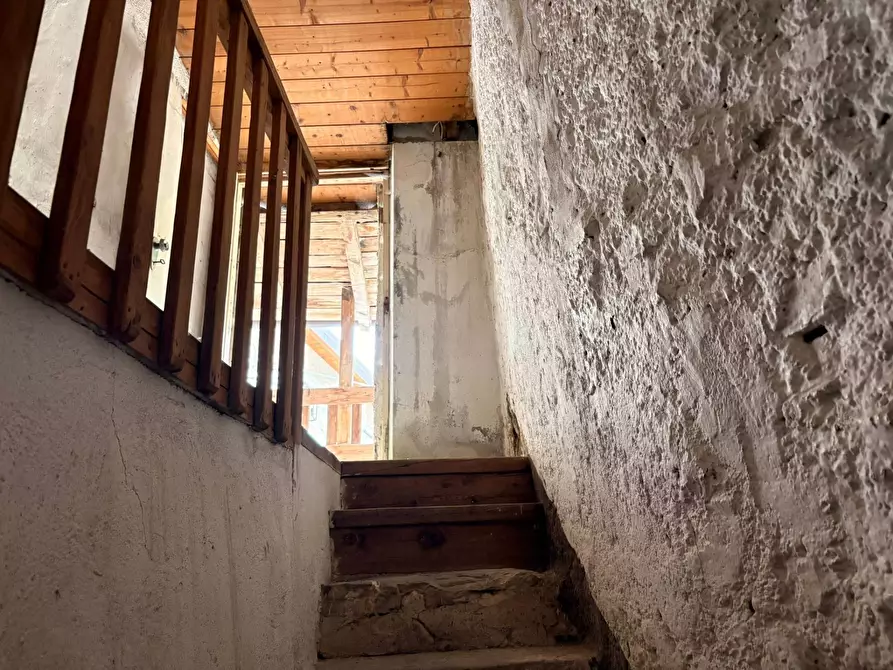 Immagine 9 di Rustico / casale in vendita  in via pezze a Adrara San Martino